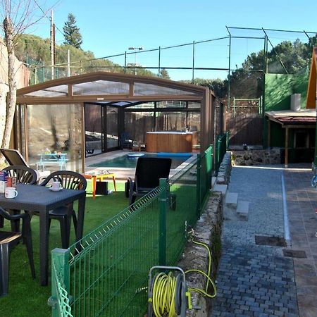 Collado Mediano Complejo Casas Rurales Mansiones Y Villas Deluxe מראה חיצוני תמונה
