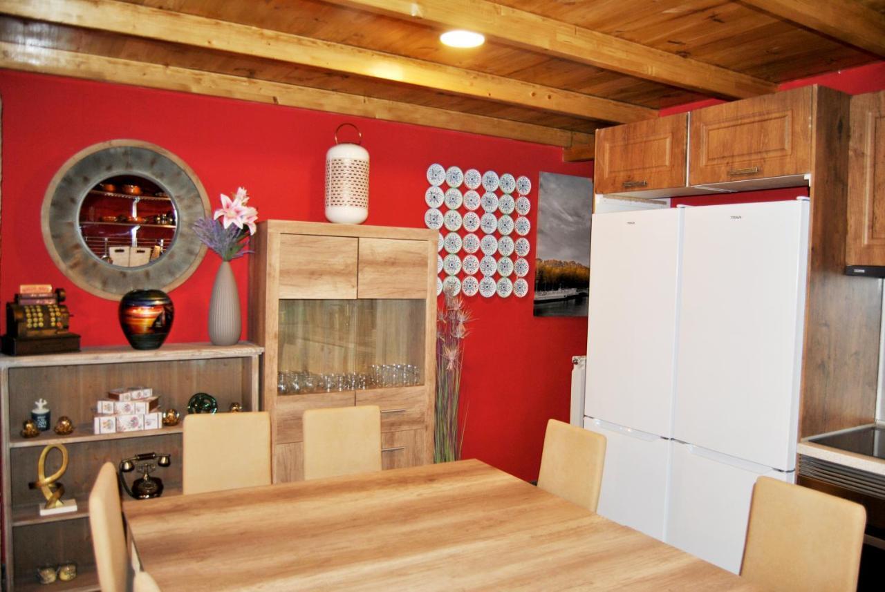 Collado Mediano Complejo Casas Rurales Mansiones Y Villas Deluxe מראה חיצוני תמונה