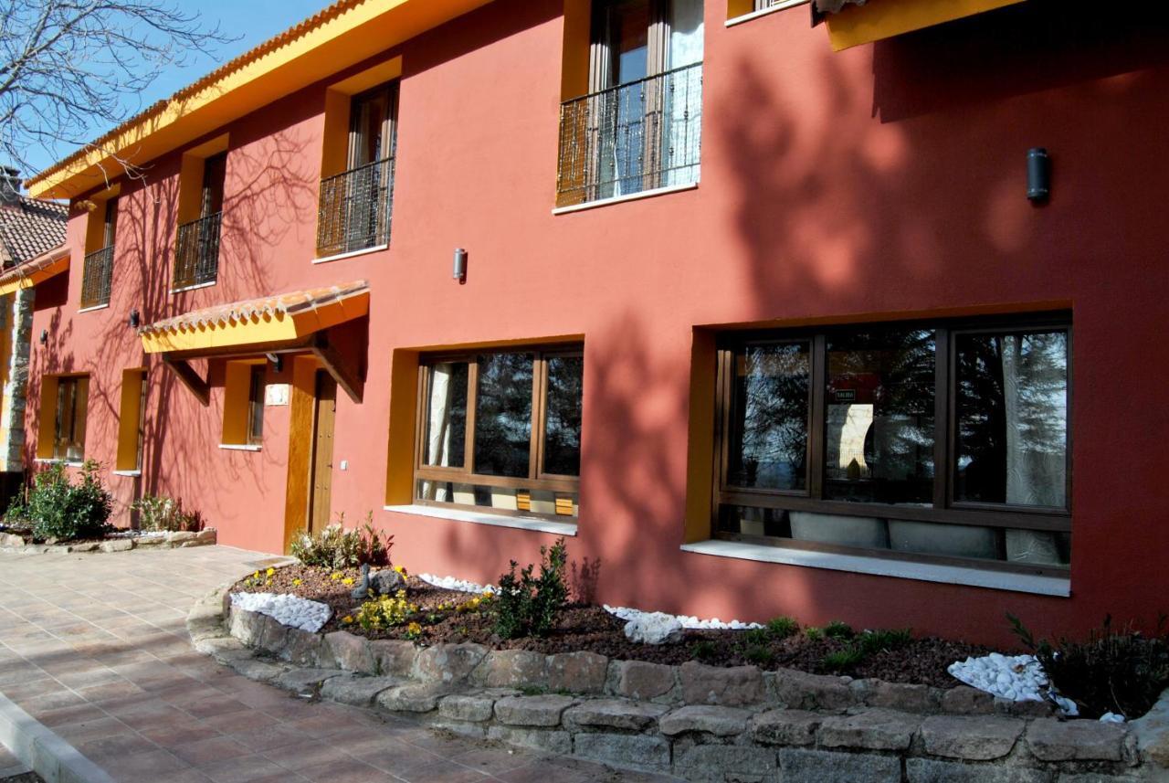 Collado Mediano Complejo Casas Rurales Mansiones Y Villas Deluxe מראה חיצוני תמונה