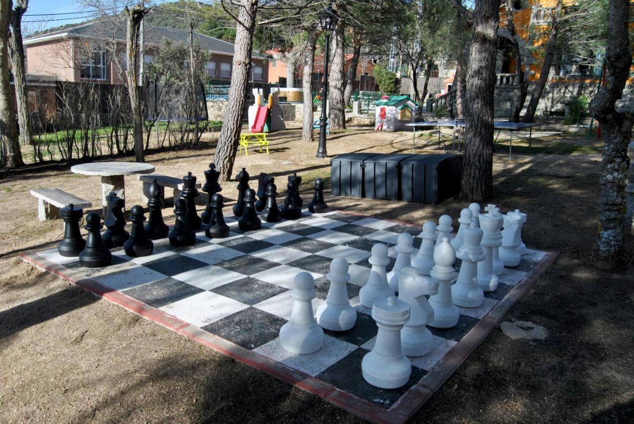 Collado Mediano Complejo Casas Rurales Mansiones Y Villas Deluxe מראה חיצוני תמונה
