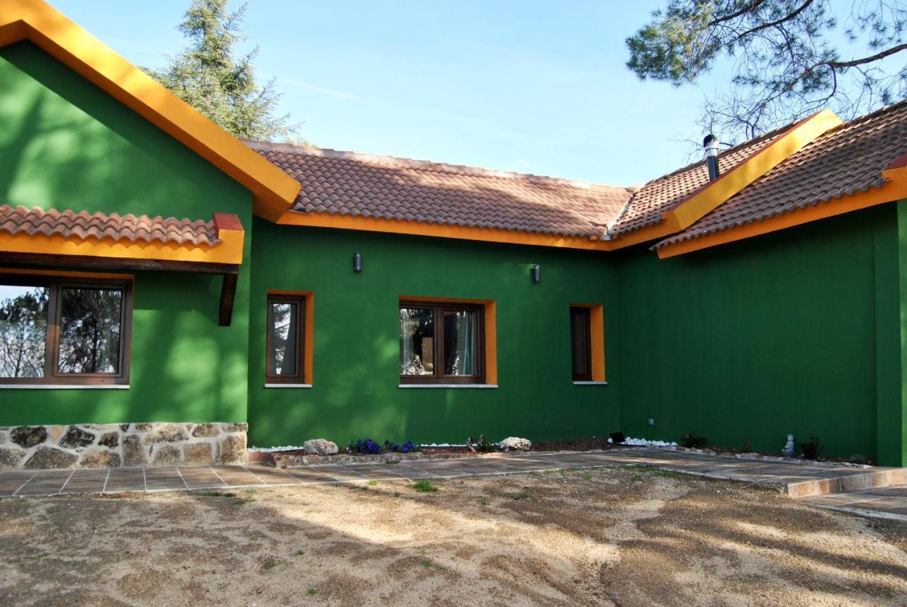 Collado Mediano Complejo Casas Rurales Mansiones Y Villas Deluxe מראה חיצוני תמונה