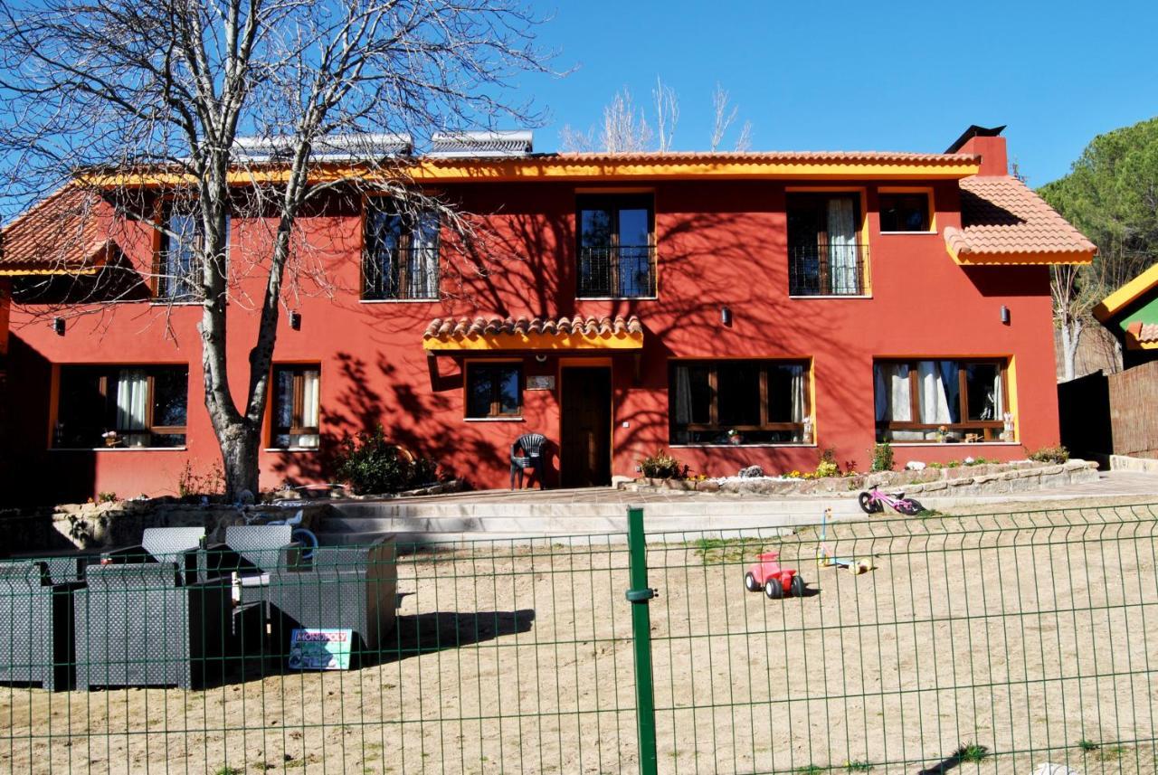 Collado Mediano Complejo Casas Rurales Mansiones Y Villas Deluxe מראה חיצוני תמונה