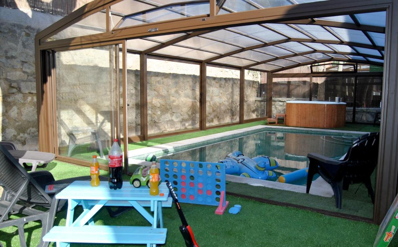 Collado Mediano Complejo Casas Rurales Mansiones Y Villas Deluxe מראה חיצוני תמונה