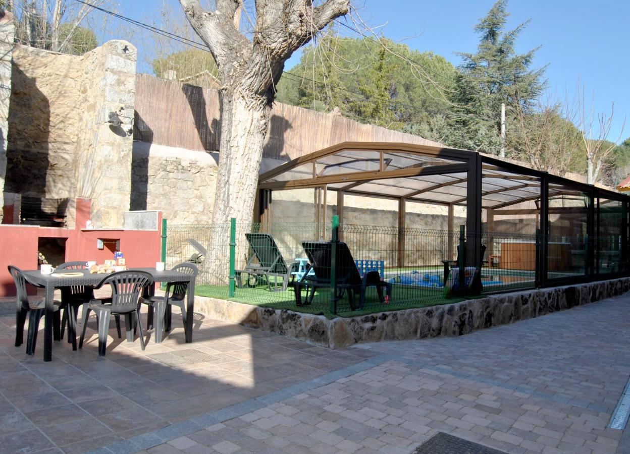 Collado Mediano Complejo Casas Rurales Mansiones Y Villas Deluxe מראה חיצוני תמונה